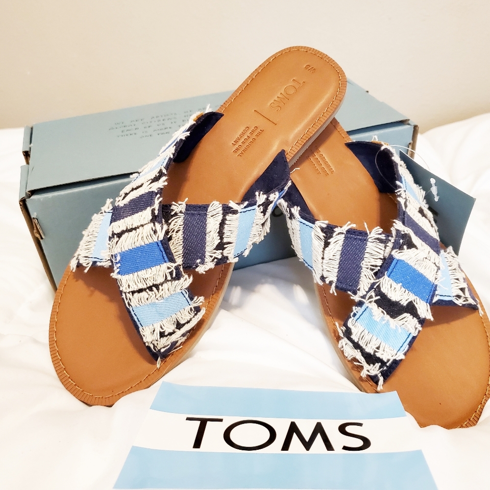TOMS Viv Navy Coupe Denim Crossover Sandals